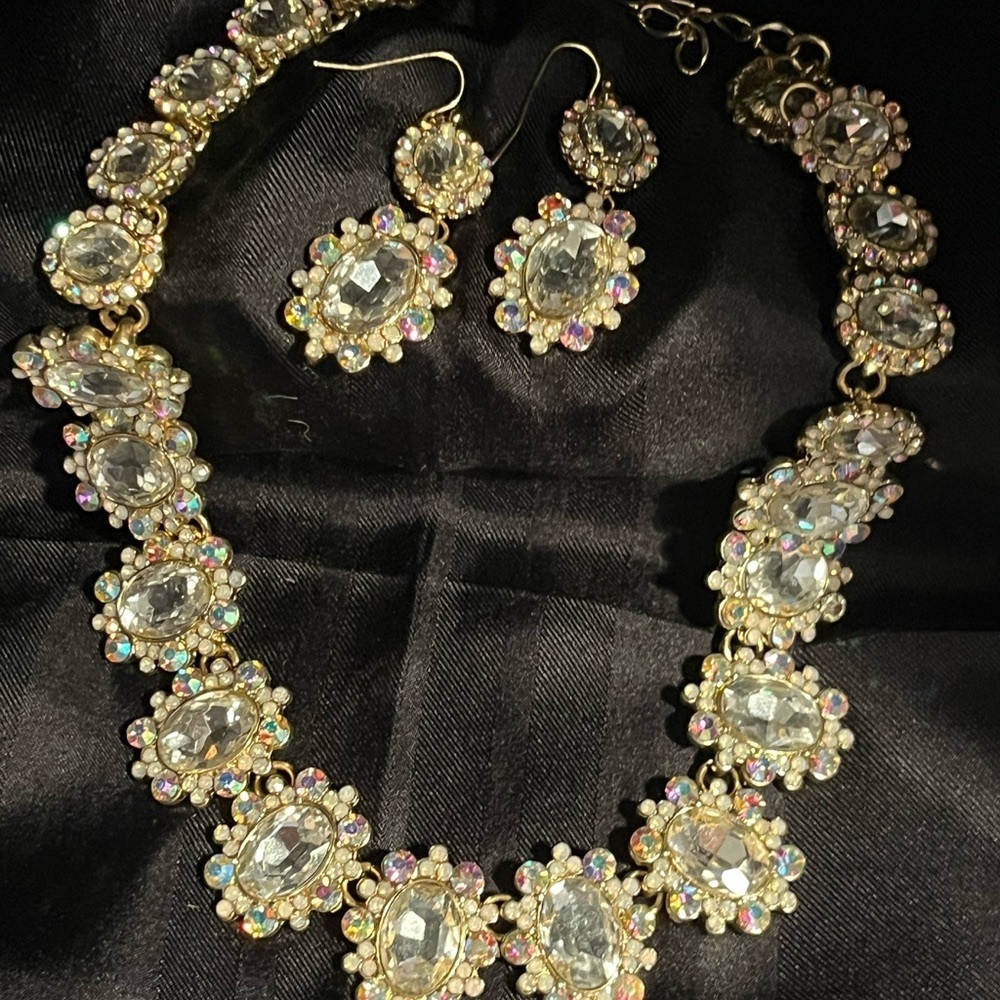 Cezanne necklace and earrings, crystal and gold dangle earrings